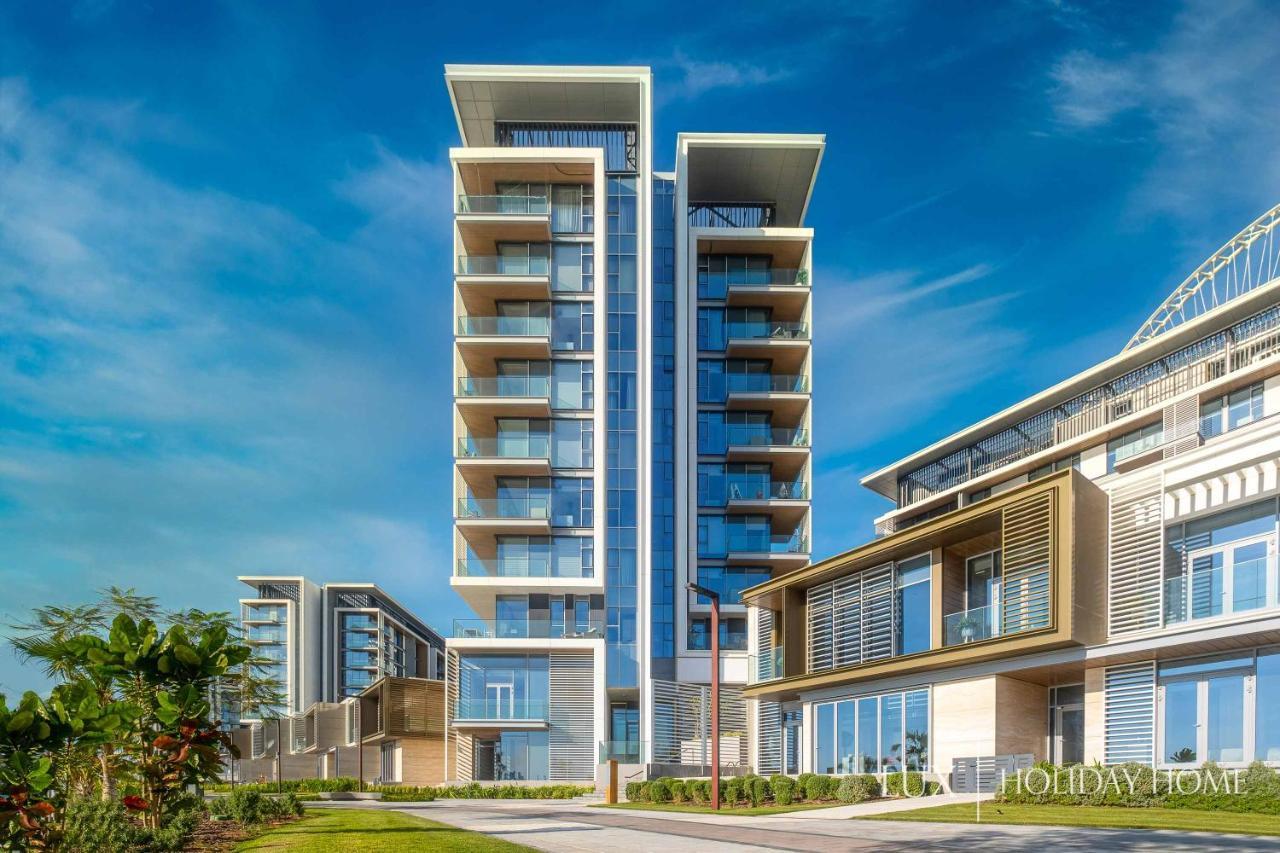 Lux - The Bluewater Island Suite ドバイ エクステリア 写真